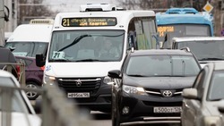 Восьмибалльные пробки сковали движение на дорогах Ставрополя