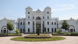 Подготовка к реконструкции железнодорожного вокзала в Ставрополе будет выполнена до 2026 года