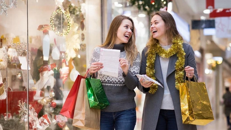 Эксперты советуют ставропольцам расплачиваться за новогодние подарки постепенно