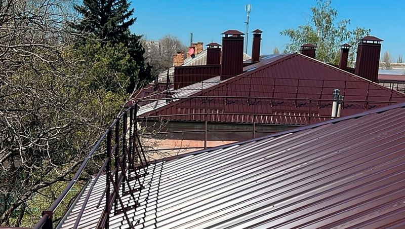 Кровлю на трёх двухэтажках заменили в Минеральных Водах