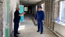 Подрядчика оштрафовали на 161 тыс. рублей за срыв сроков контракта по ремонту школы