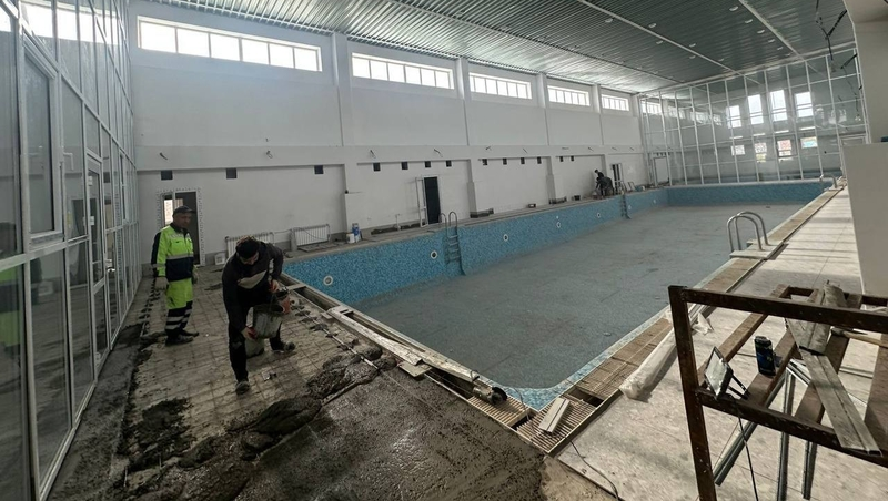 Ремонт школьного бассейна продолжают в Пятигорске 