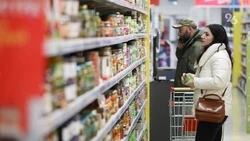 Российский врач: выпечка, орехи и сухофрукты — самые опасные в магазине