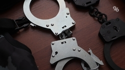 Лжеполицейский избил и обокрал ессентучанина