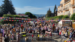 Соусы из минералки и лепестков роз представят в Кисловодске