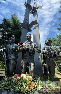 Памятник ветеранам СВО открыли в Изобильном