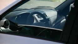 Автомобили с ручным управлением предоставляют двум категориям бойцов СВО на Ставрополье