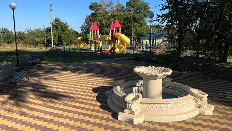 Сельский сквер обустроили в Андроповском округе 