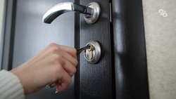 Ставропольчанка выиграла суд по квартире, купленной у обманутой мошенниками бабушки