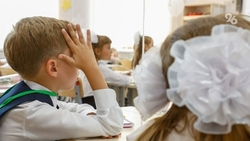 Акция «Собери ребёнка в школу» прошла в Кировском округе