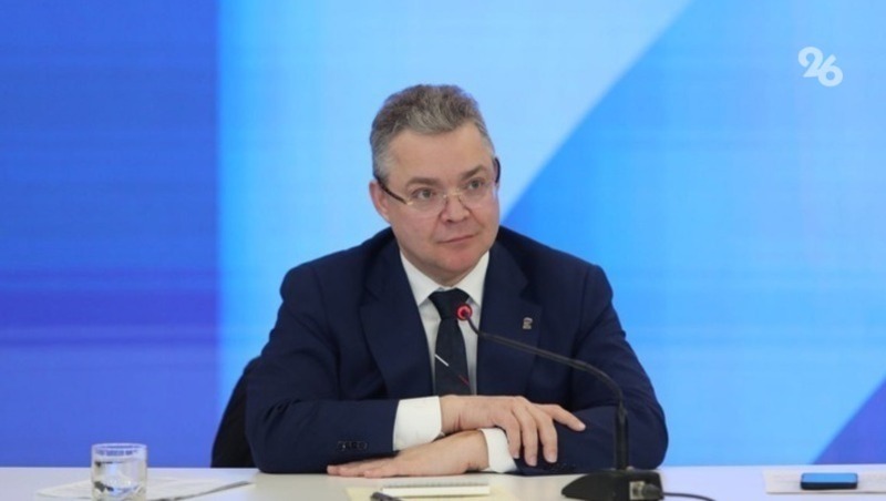 Губернатор Ставрополья осмотрел школу в Антраците в ЛНР