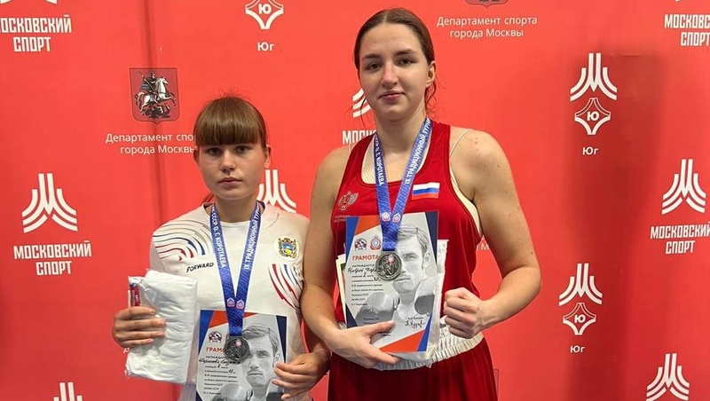 Две ставропольские спортсменки заняли вторые места на турнире по боксу