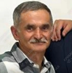 Мужчину в куртке с меховым воротником ищут в Дагестане