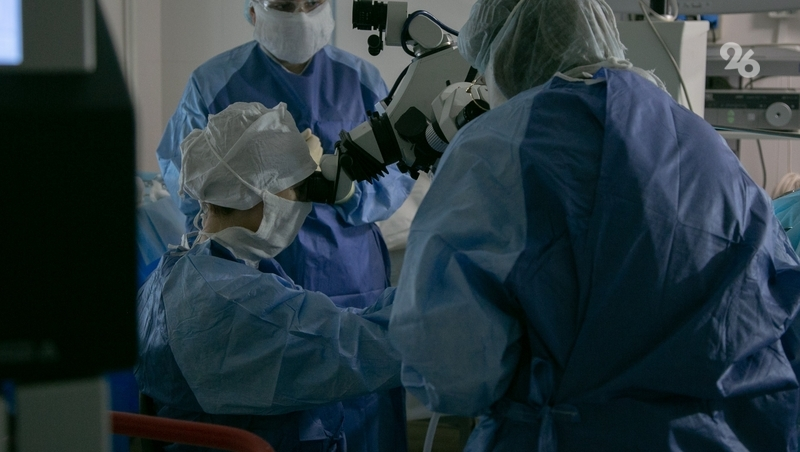 Врачи двух ставропольских больниц объединились для спасения подростка после ДТП