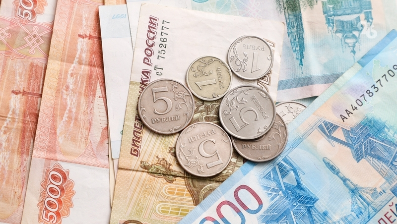 На пенсию матери