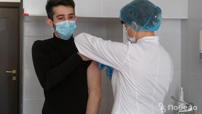 Ещё более пяти тысяч жителей Ставрополья прошли вакцинацию от коронавируса