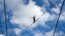 Прогулки над бездной: чем запомнился шестой фестиваль хайлайна в Кисловодске