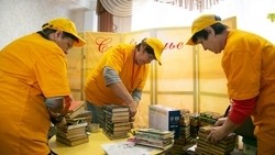 300 кг макулатуры за полдня: «серебряные» волонтёры Невинномысска присоединились к всероссийской экоакции — фоторепортаж