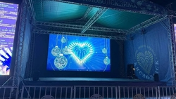 Зимний кинотеатр под открытым небом открылся в парке Кисловодска