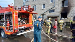 Десять человек спасли из горящего общежития в Ставрополе