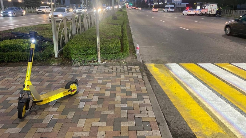 Подросток на электросамокате пострадал в ДТП в Ставрополе 