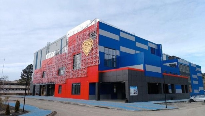 Крупнейший муниципальный бассейн в крае ввели в эксплуатацию в Кисловодске 