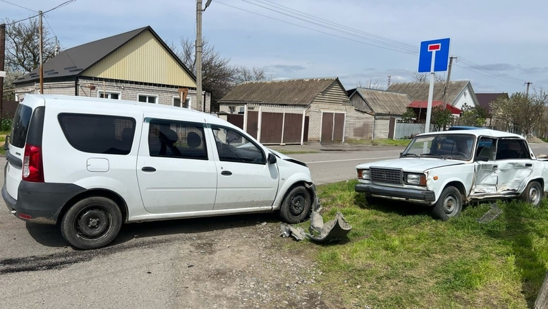 Пассажирка «Лады Ларгус» пострадала в ДТП на Ставрополье