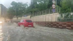 Шторм с дождём и градом вновь обрушился на КМВ 