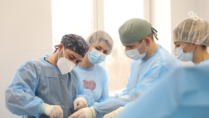 Ставропольские врачи внедряют «гибридные» операции благодаря нацпроекту