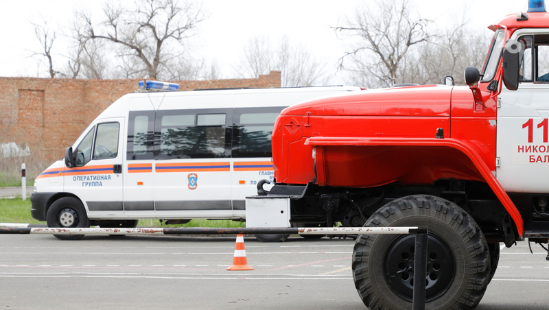 Пожар площадью 400 кв. м произошёл на складе в Минераловодском округе