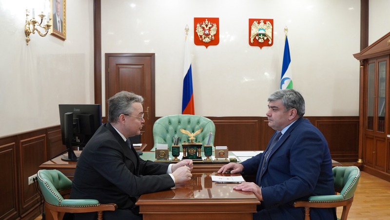 Перспективы сотрудничества в сфере туризма и садоводства обсудили губернатор Ставрополья и глава КБР