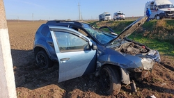 Водитель перевернувшейся машины на Ставрополье попал в больницу