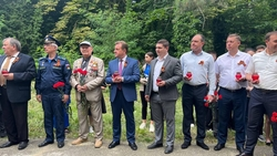 Акцию «Нет забытых имён» провели на Даниловском кладбище в Ставрополе