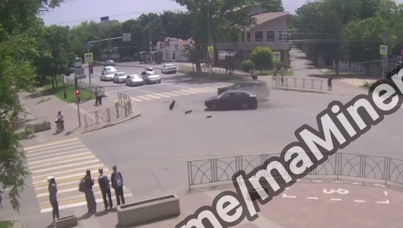 Два пассажира легковушек получили травмы в ДТП в Невинномысске