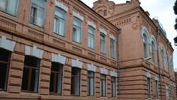 Здание бывшей женской гимназии признали культурным наследием в Дагестане 