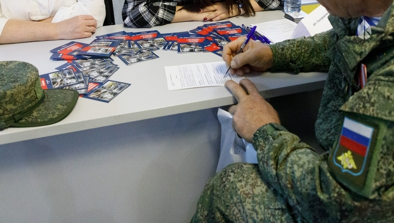 По 500 тыс. рублей выплатят при заключении контракта в Ставрополе до конца года