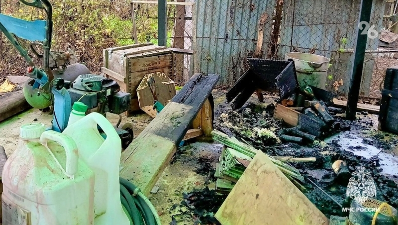 При пожаре в Зеленокумске погиб человек