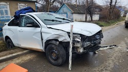 Два человека пострадали в Михайловске из-за нарушения правил проезда перекрёстка