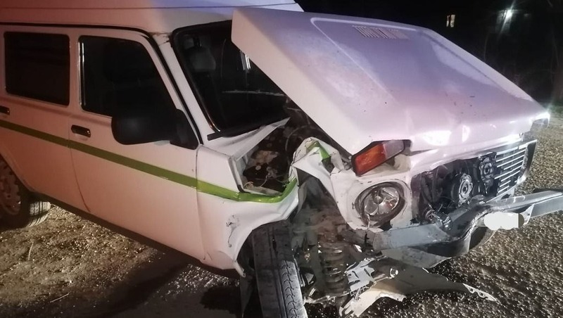 Водитель BMW и его пассажир-подросток пострадали при аварии в Нефтекумске