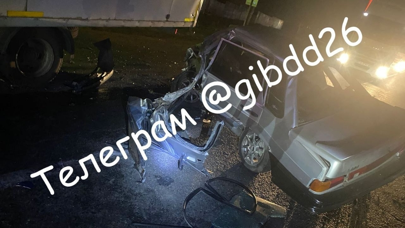 Житель КЧР серьёзно пострадал в тройной аварии под Ставрополем