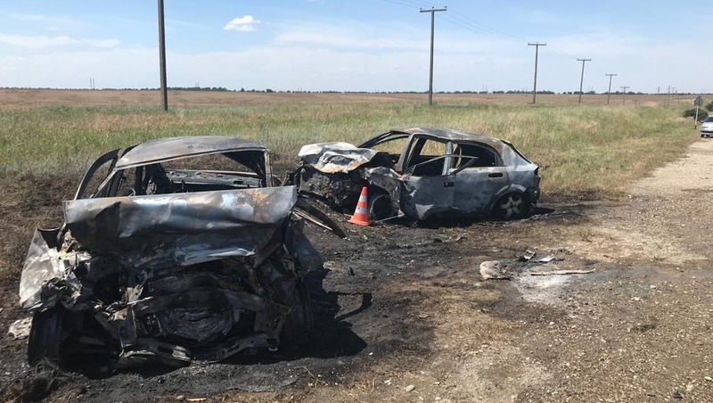 Дорожная авария под Будённовском унесла жизни двух человек