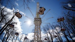 «Проверяем крепления, ремни, запорные механизмы»: как в ставропольском парке Победы готовят аттракционы к лету