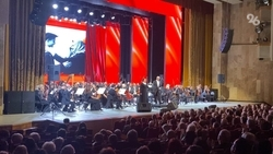 Владимир Спиваков и Хибла Герзмава дали концерт в Ставрополе — видеосюжет