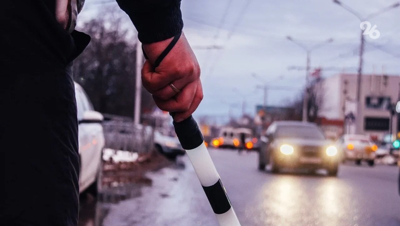 Госавтоинспекторы Ставрополья призывают водителей быть внимательными на дорогах из-за снежной погоды