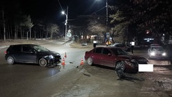 Пожилая женщина пострадала при столкновении двух легковушек в Кисловодске