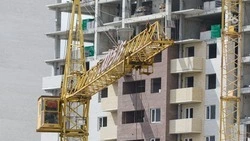 Строитель-иностранец упал с девятого этажа и разбился в Дагестане