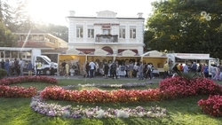 Администрация и волонтёры Кисловодска подарили праздник белгородским школьникам