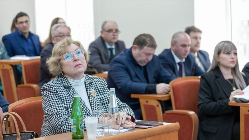 Перспективы развития ягодных и фруктовых питомников обсудили в СтГАУ