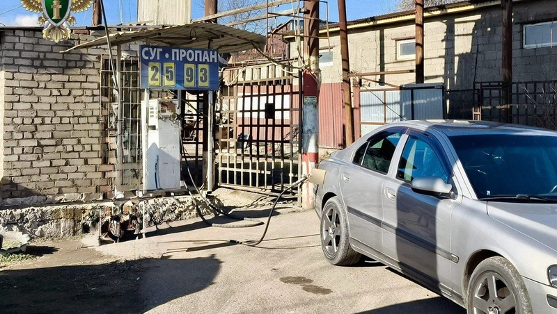 Работу двух газозаправочных станций приостановили в Ессентуках 