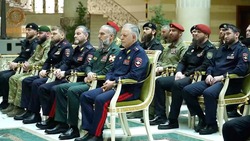 Рамзан Кадыров удостоил 13 человек звания «Герой Чеченской Республики»